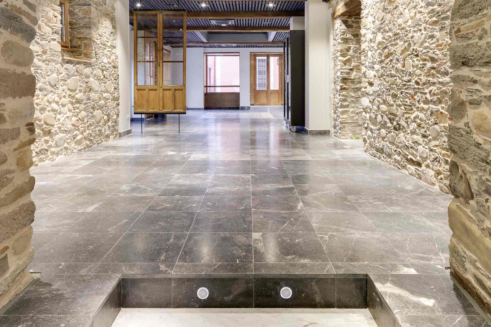 Restaurante Trastevere_Marmol Negro Marquina1